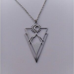 ❤️ 2/$20 Triangle Moon Stainless Steel Necklace NWT